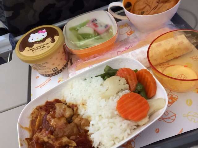 世界の機内食:D