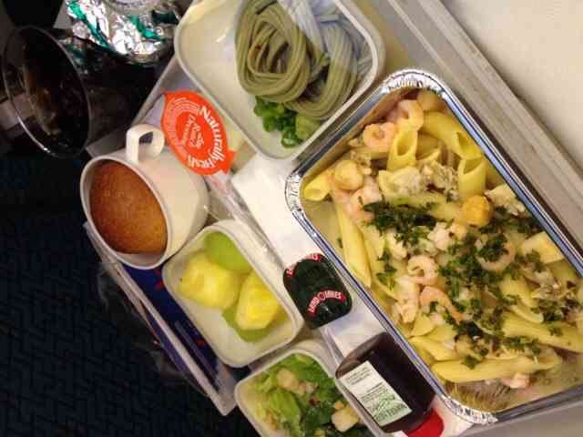 世界の機内食:D