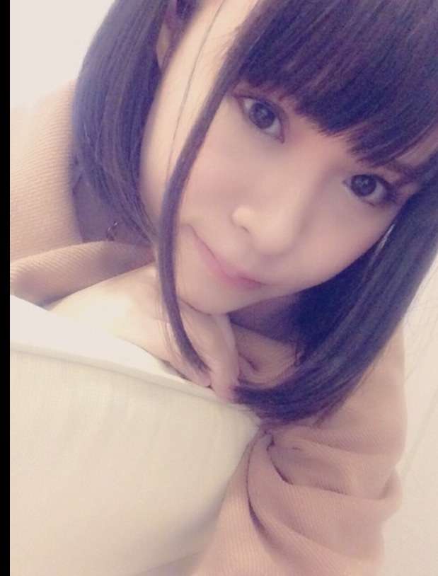 「ゴミドル」河合風花(25歳)の自宅の部屋がヤバすぎる…