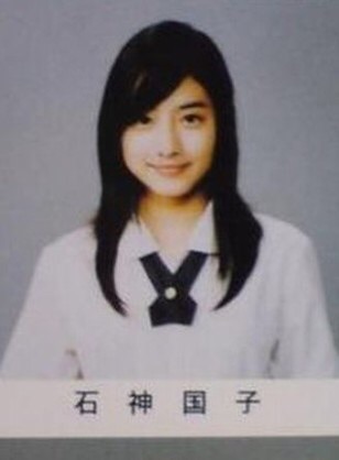 石原さとみ　左手薬指の指輪を釈明