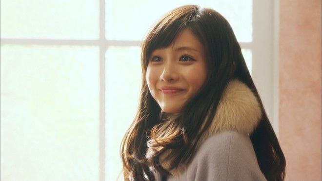 石原さとみ　左手薬指の指輪を釈明