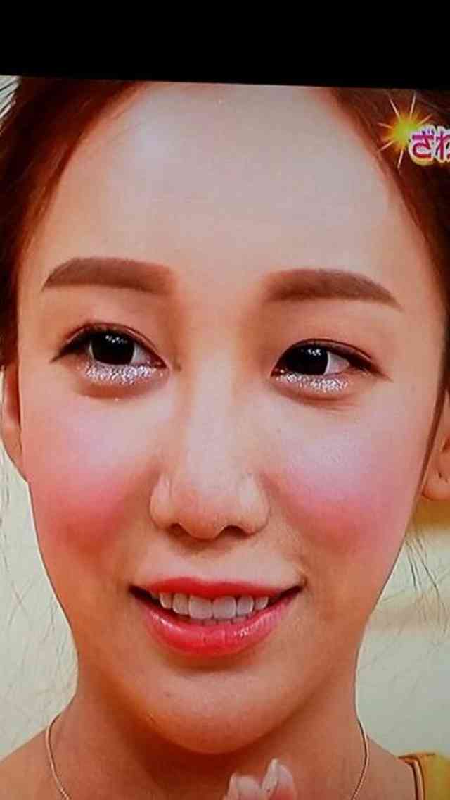 ざわちん、ネットの誹謗中傷に苦悩「マスク外すのが怖い」