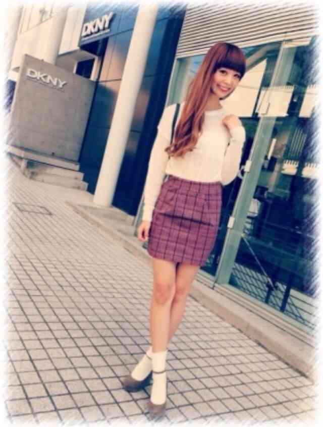 タイツはもうはいてますか？それとも素足？ストッキング？