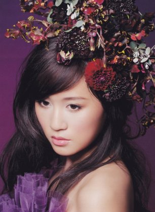 黒髪が似合う芸能人の画像を集めるトピ