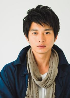 黒髪が似合う芸能人の画像を集めるトピ