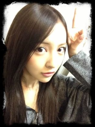 黒髪が似合う芸能人の画像を集めるトピ