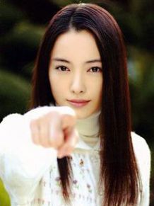 黒髪が似合う芸能人の画像を集めるトピ