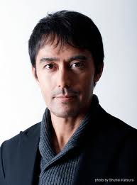 黒髪が似合う芸能人の画像を集めるトピ