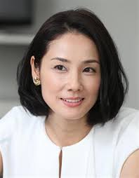 黒髪が似合う芸能人の画像を集めるトピ