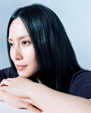 黒髪が似合う芸能人の画像を集めるトピ
