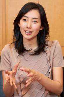 黒髪が似合う芸能人の画像を集めるトピ