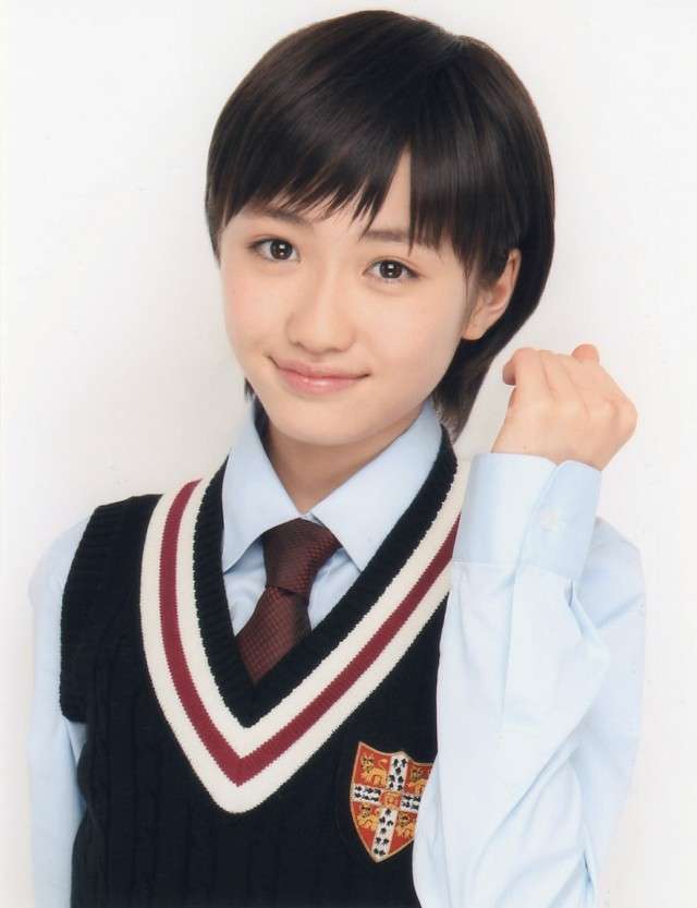 黒髪が似合う芸能人の画像を集めるトピ