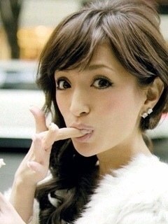 黒髪が似合う芸能人の画像を集めるトピ