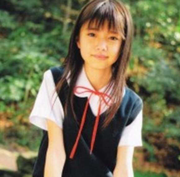 芸能人の幼少期を載せていくトピック