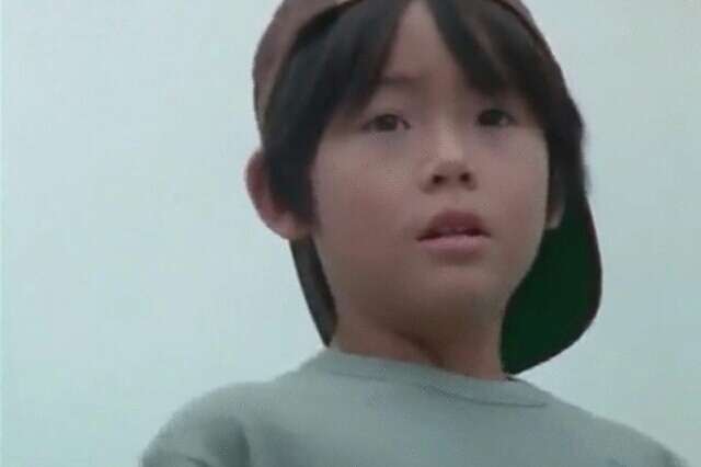 芸能人の幼少期を載せていくトピック