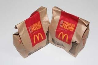 「ハンバーガーは腐らない」の都市伝説にマクドナルドが回答