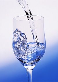 お水って買いますか?