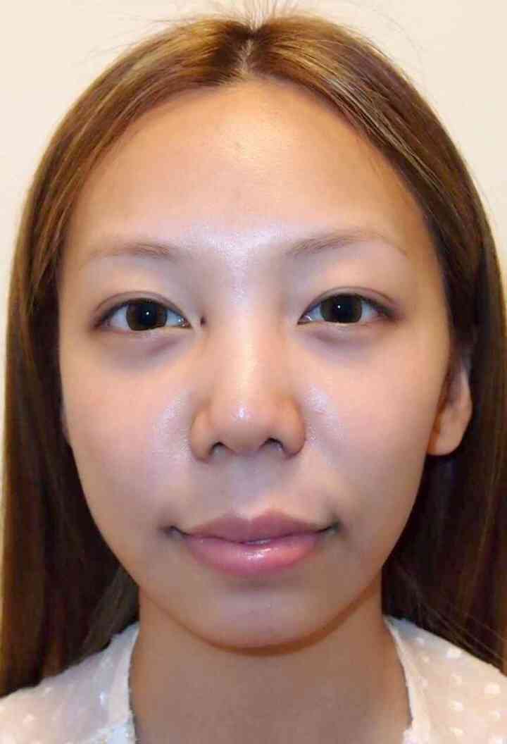 ざわちんが「風呂上がり姿」を公開し話題に