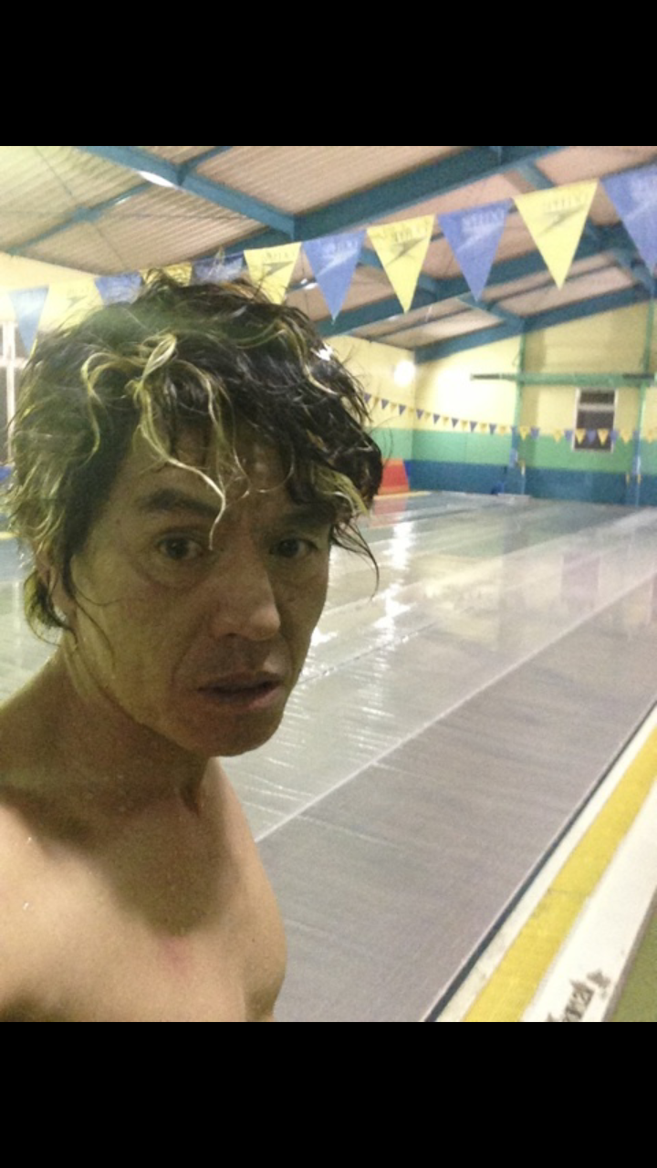 ヒロミの芸風は時代遅れ？ “『めちゃ×2イケてるッ！』で岡村隆史の頭を叩き過ぎ”と非難の声。