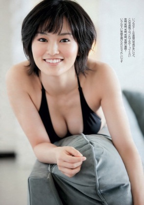 動画と雑誌でかなり印象が違う芸能人