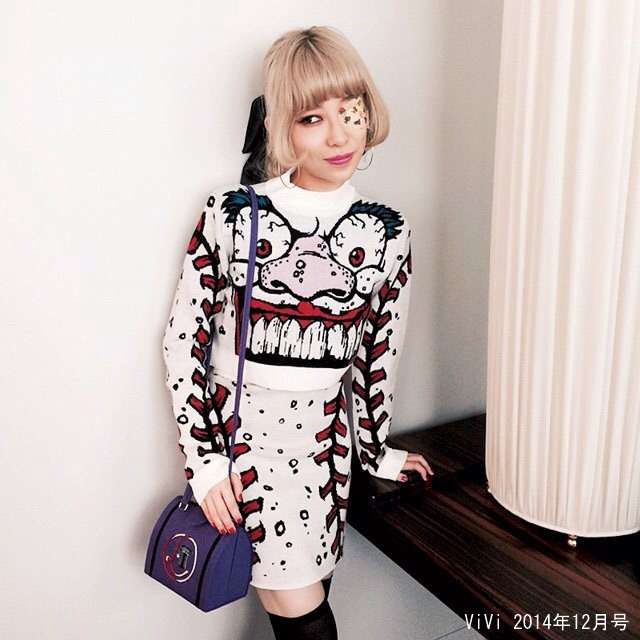 オシャレ顔の芸能人をはっていくトピ