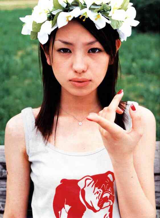 オシャレ顔の芸能人をはっていくトピ