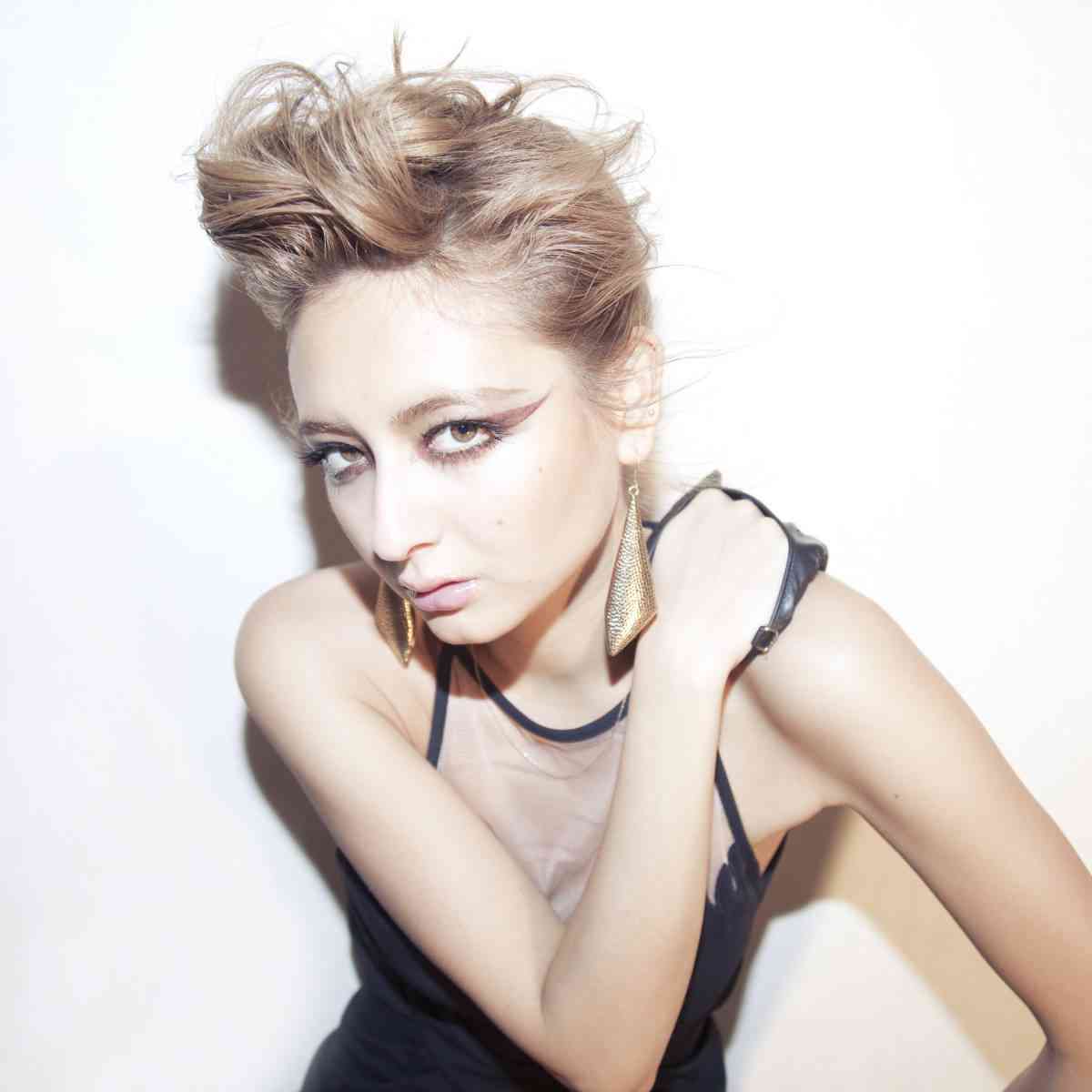 オシャレ顔の芸能人をはっていくトピ