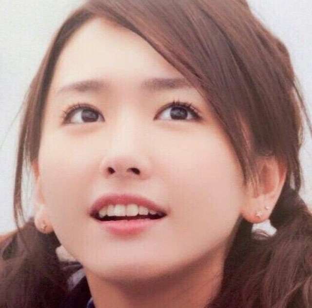 唇が魅力的だと思う有名人