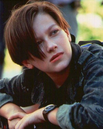 つり目の男性が好きな方！