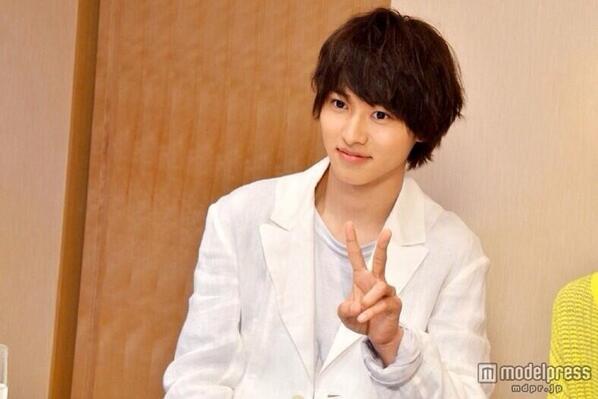 つり目の男性が好きな方！