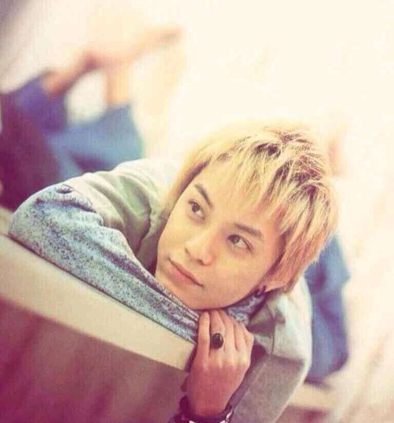 つり目の男性が好きな方！