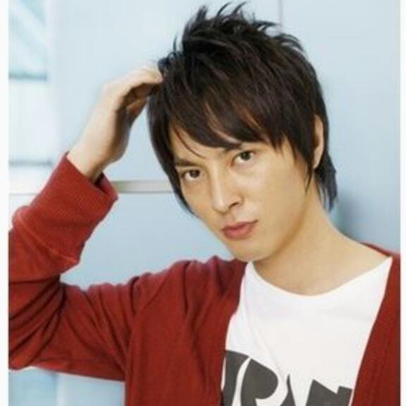 つり目の男性が好きな方！