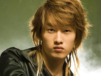 つり目の男性が好きな方！