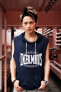 つり目の男性が好きな方！