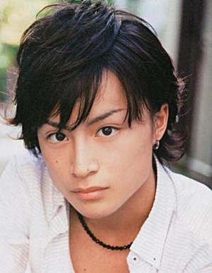 つり目の男性が好きな方！