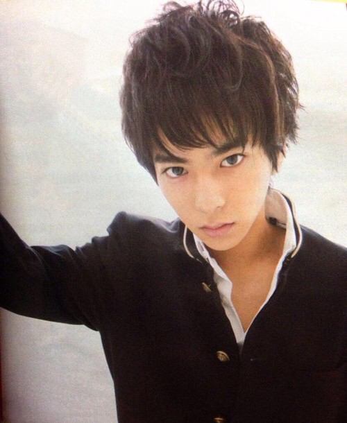 つり目の男性が好きな方！