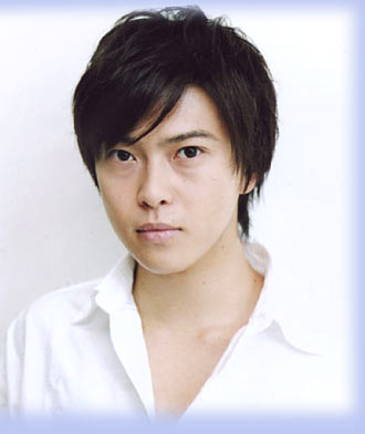 つり目の男性が好きな方！