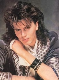 垂れ目の男性が好きな方！