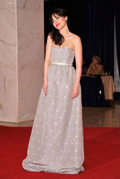 ドレスアップしてる有名人の画像を貼るトピ