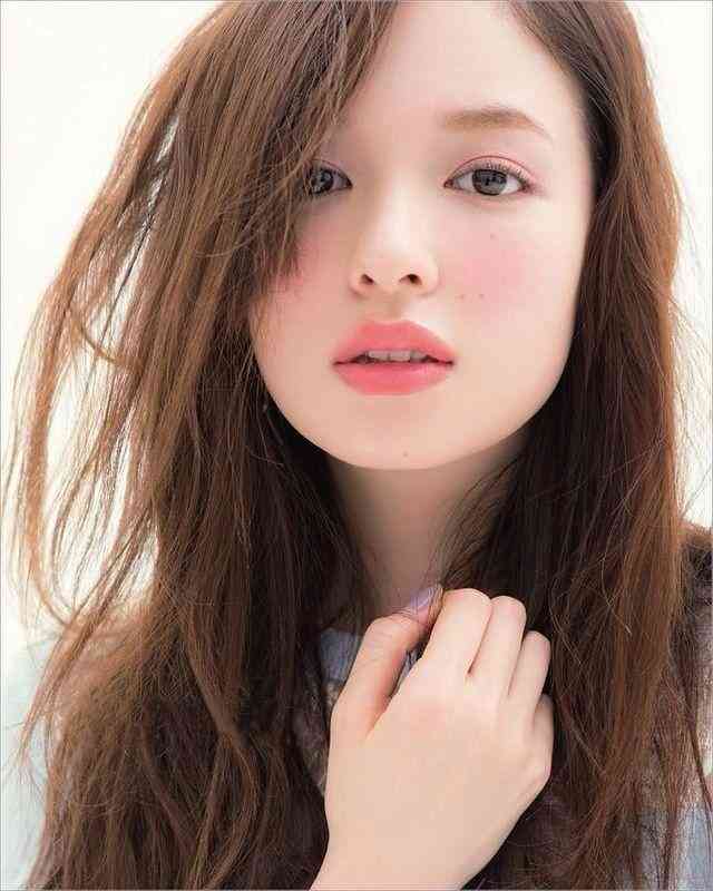美少女の画像を貼るトピ