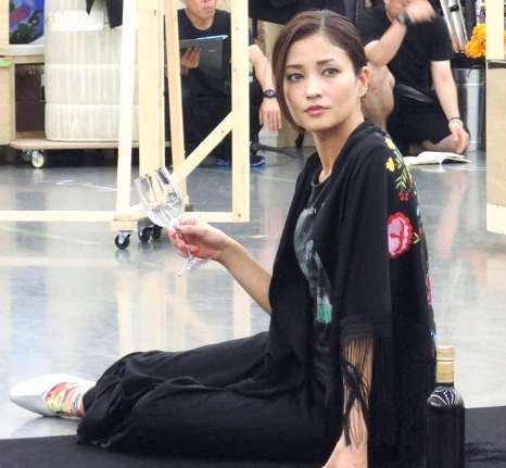 ラフな格好でも格好良い芸能人の画像