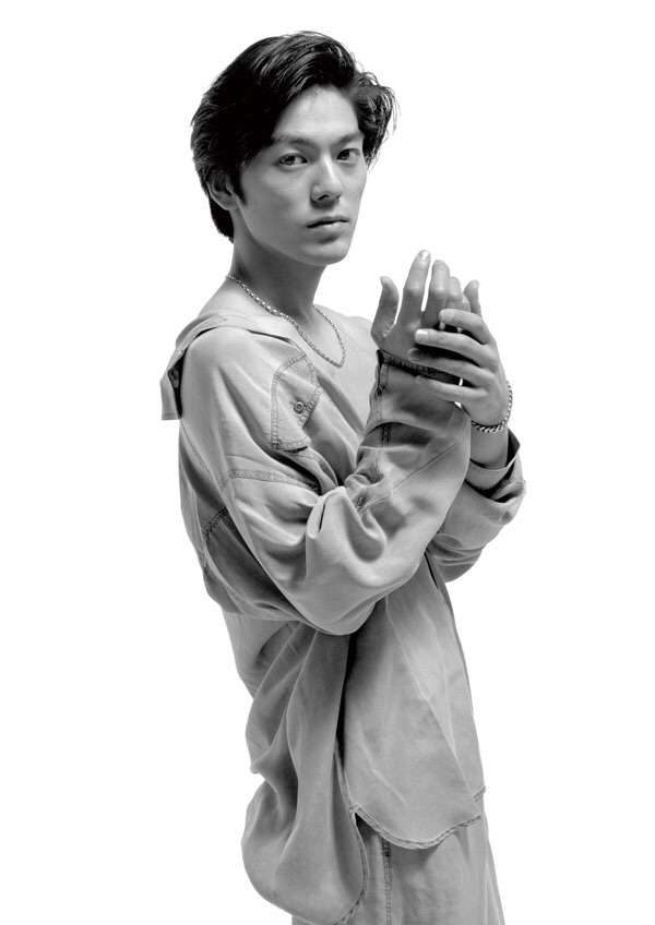 ラフな格好でも格好良い芸能人の画像