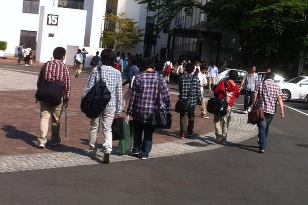 チェック柄好きな人
