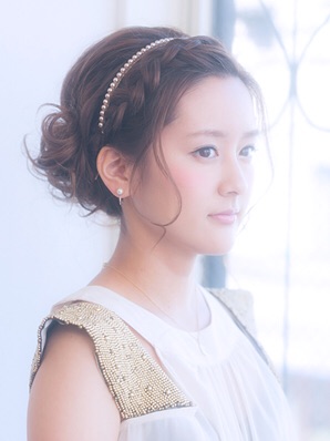 披露宴のヘアスタイル画像【招待客】