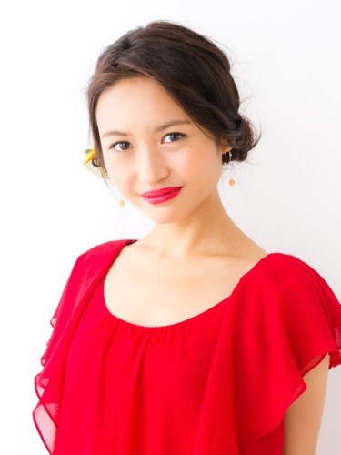 披露宴のヘアスタイル画像【招待客】