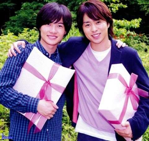 【画像】有名人のツーショット写真を貼るトピ