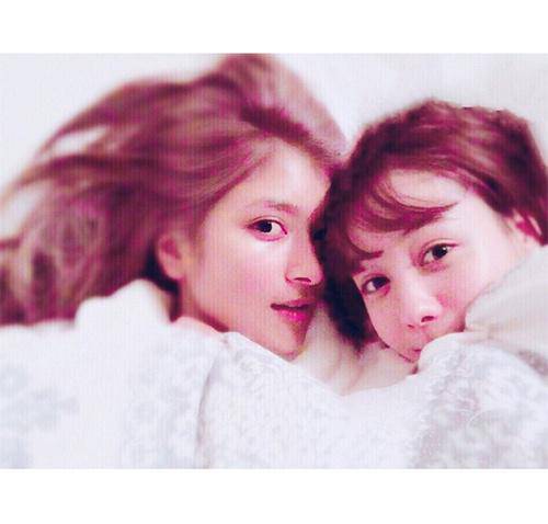 【画像】有名人のツーショット写真を貼るトピ