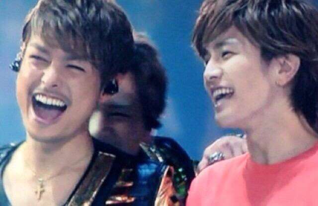 【画像】有名人のツーショット写真を貼るトピ