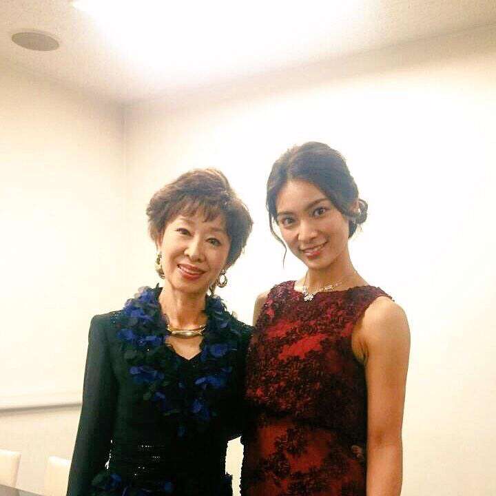 【画像】有名人のツーショット写真を貼るトピ