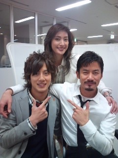 【画像】有名人のツーショット写真を貼るトピ